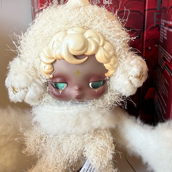 Authentic SkullPanda “You found me” SandMan from Pop Mart! Sealed bag. - Picture 2 of 3